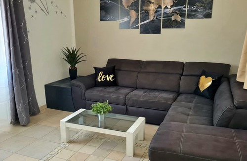 San Giovanni d'Asso House | Vrbo Property