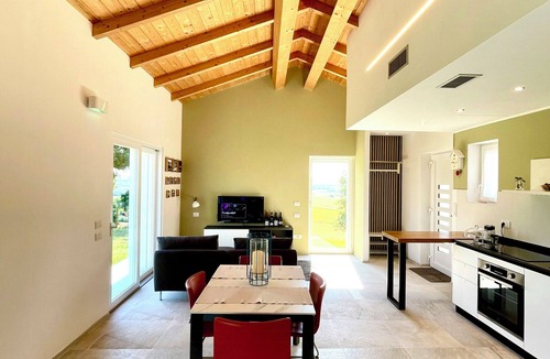 Recanati House | Wellness hillside house in Le Marche