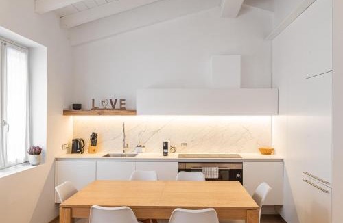 Crema Apartment | White Moon crema & Parking