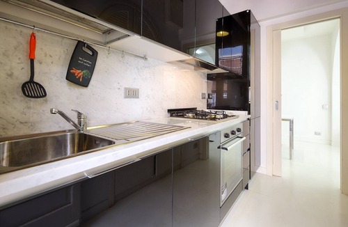 Rione III Colonna Apartment | White Style Alcove - Piazza Di Spagna