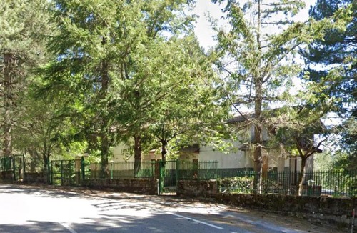 Taverna House | White’s House