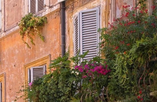 Rione IV Campo Marzio Apartment | WIN-SUITE A few steps from the Spanish Steps and Via Condotti and Via del Corso