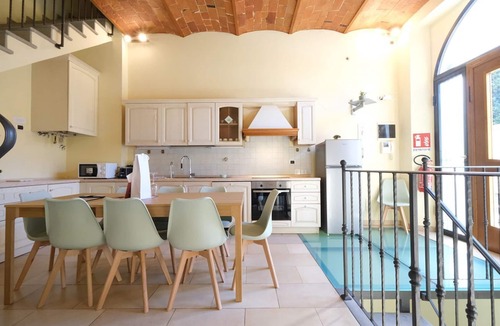Santa Maria Novella Apartment | Wine Apartments Florence Barbaresco 1