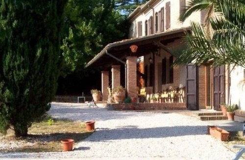 Morro d'Alba Apartment | Wohnung im ersten Stock für sechs Personen by Interhome