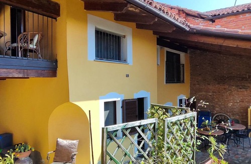 Brusasco Apartment | Wohnung in Brusasco mit Garten, Terrasse und Grill by Interhome