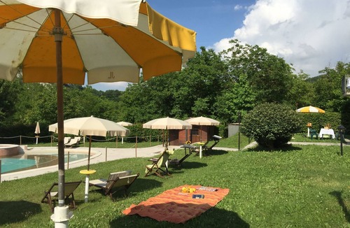 Apecchio Apartment | Wohnung in Apecchio mit Privatparkplatz by Interhome
