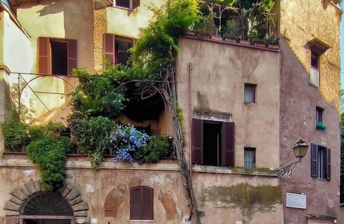 Rome City Centre Apartment | Wonderful 2-bedroom apartment in Roma with WiFi