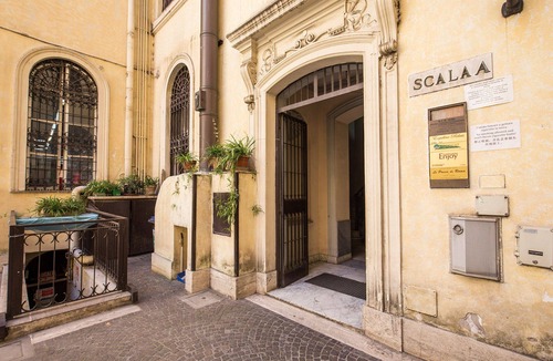 Rome City Centre Apartment | wonderful apartment in the heart of Rome ENJOY