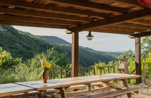 Cinigiano Villa | Wonderful private villa for 16 people with private pool, WIFI