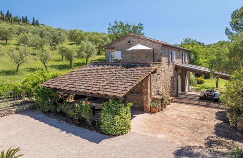 Casale Marittimo House | Wonderful private villa with A/C, WIFI, private pool, TV, patio, pets allowed and panoramic view