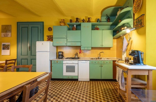 Cossano Belbo House | Wonderful private villa for 10 people with private pool, A/C, patio and pets allowed