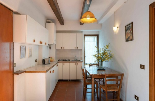 Ponte Buriano Villa | Wonderful private villa for 25 guests with WIFI, private pool, TV, patio and pets allowed