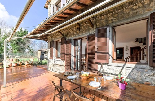 Montieri House | Wonderful private villa for 8 guests with WIFI, TV, patio and pets allowed