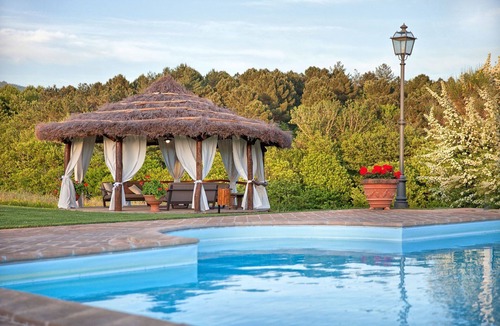 Poppi Villa | Wonderful private villa with WIFI, private pool, TV, patio, pets allowed and panoramic view