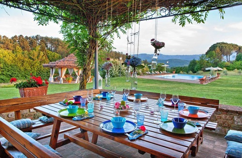 Poppi Villa | Wonderful private villa with WIFI, private pool, TV, patio, pets allowed and panoramic view