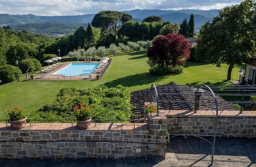 Poppi Villa | Wonderful private villa with WIFI, private pool, TV, patio, pets allowed and panoramic view
