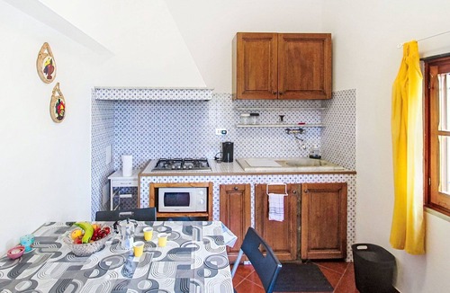 Sori House | Wonderful villa for 3 people with A/C, WIFI, TV, patio and pets allowed