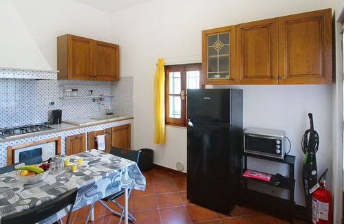 Sori House | Wonderful villa for 3 people with A/C, WIFI, TV, patio and pets allowed