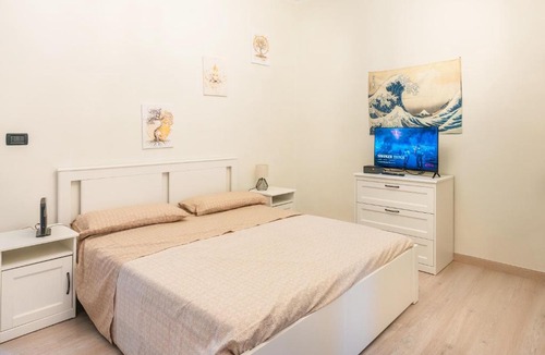 Casale Monferrato Apartment | Zen Retreat per Coppie con Jacuzzi - Dehor e Garage Privato - Check in Automatico e Climatizzatore