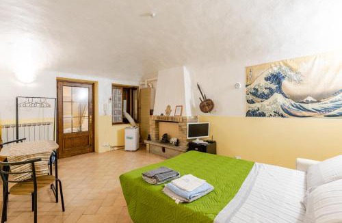 Casale Monferrato Apartment | Zen Studio in the Center With Free Parking and 24Hours Automatic Check-In