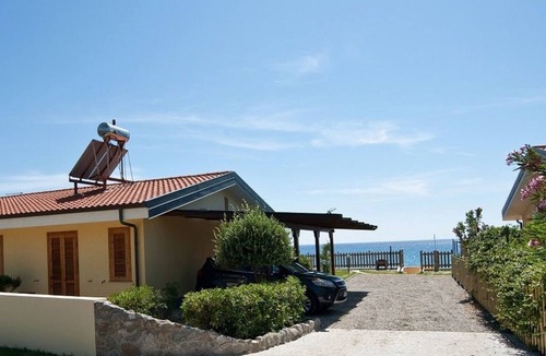 Santa Maria Apartment | Zweizimmerwohnungen direkt am Meer by Interhome