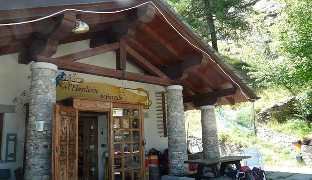 À l'Hostellerie Du Paradis