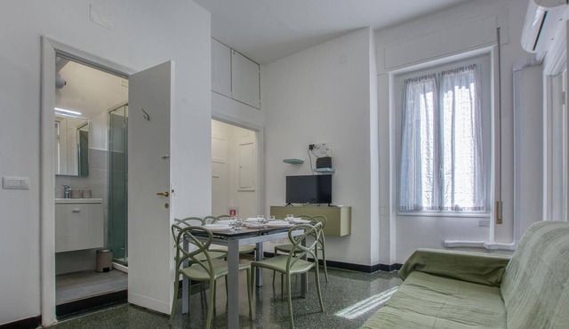 1 bedroom nice apartment in Genova