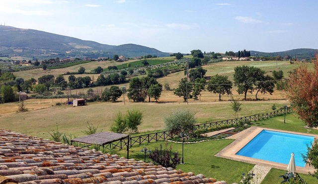 3 bedroom amazing home in Frazione Marcellano