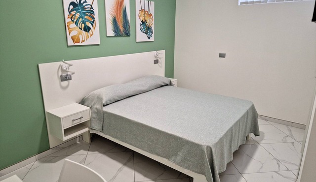 Al 211 Rooms, modern and welcoming guest house "Room 5"