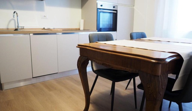 Alep Home, San Donato Milanese, Ospedale Policlinico