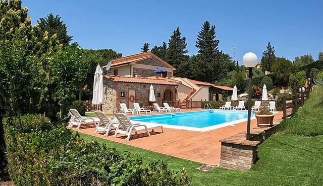 Amazing apartment in Montecatini Val di Cecina