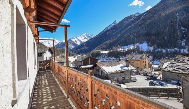 Amazing apartment in Cogne