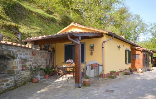 Amazing Home In Cortona