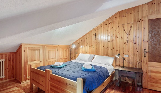 Apartment 'Gigi E Laura' with Mountain View, Balcony and Wi-Fi