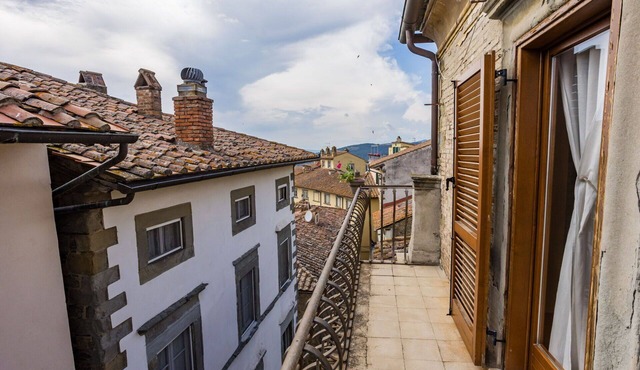 Apartment in Cortona with 4 bedrooms sleeps 8
