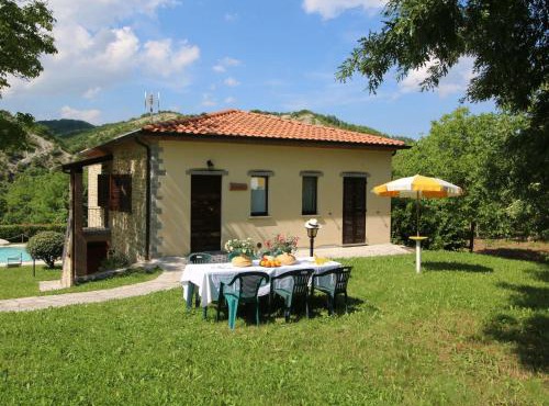 Apartment in Marche with Pool and Mountain Views