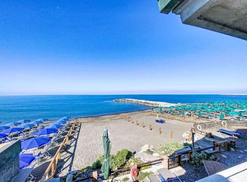 Apartment Oblo e Ginepro sul mare by Interhome