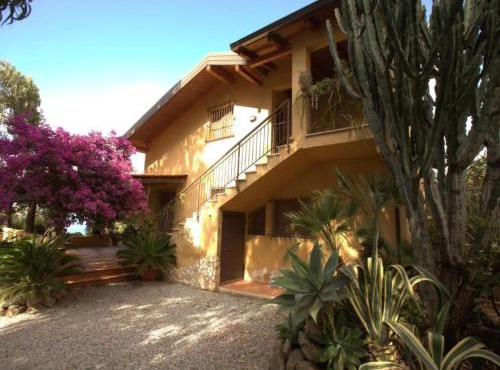 Apartment Villa Panorama Wohnung in privater Villa by Interhome