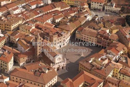Appartamento Piazza Dante Alighieri