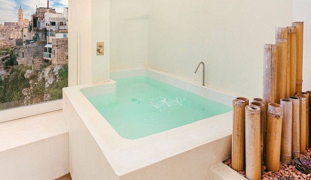 Art & Design Loft Suite