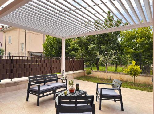 Assisi valley - Modern Apartment with Covered Parking
