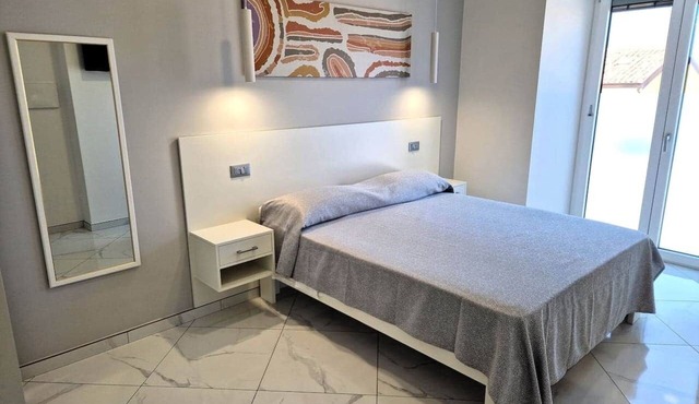 At 211 Rooms Guest House - Room No. 2
