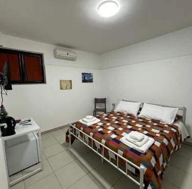 Aurora Rooms