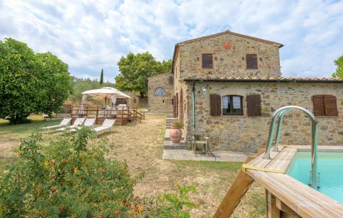 Awesome Home In Castelnuovo Val Di Cec