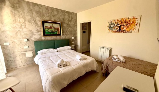 B&B Il GLICINE Camere e Appartamenti con Parcheggio Privato