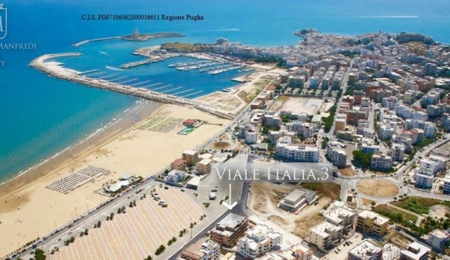 B&B Palazzo Manfredi Vieste, Fronte mare con Parcheggio