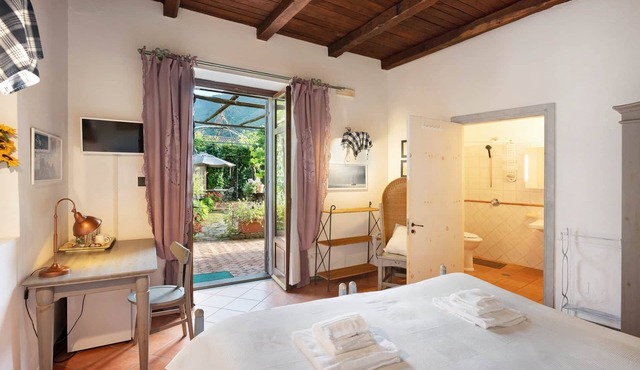 BARONE ANTONIO NEGRI FARMHOUSE