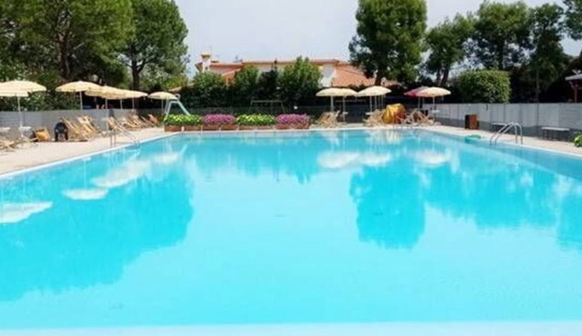 Beautiful apartment for 4 guests with WIFI, pool, A/C, TV, terrace and panoramic view