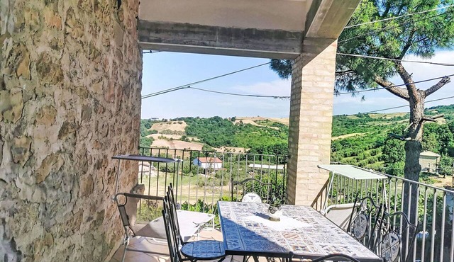 Beautiful apartment for 8 people with A/C, WIFI, TV, terrace and panoramic view