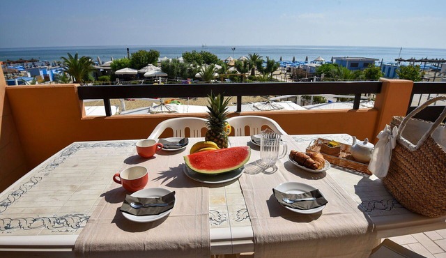 Beautiful apartment for 4 people with WIFI, TV, balcony and pets allowed
